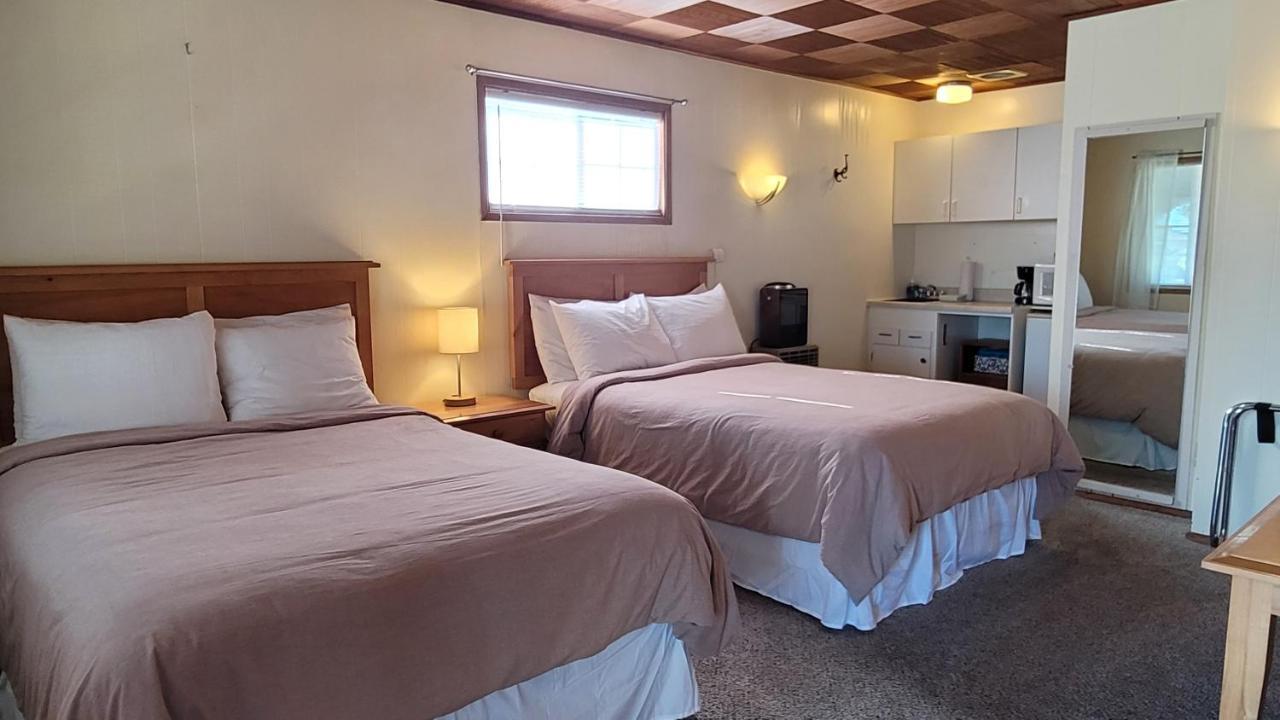 Moonlight Resort Suites & Sleeps Hoodsport エクステリア 写真